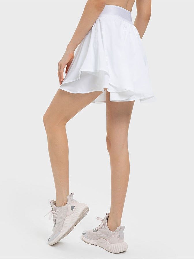 تنورة تنس مع شورت مدمج