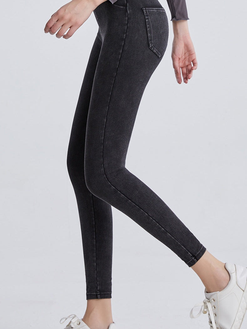 High-Waist Padded Sport Pants