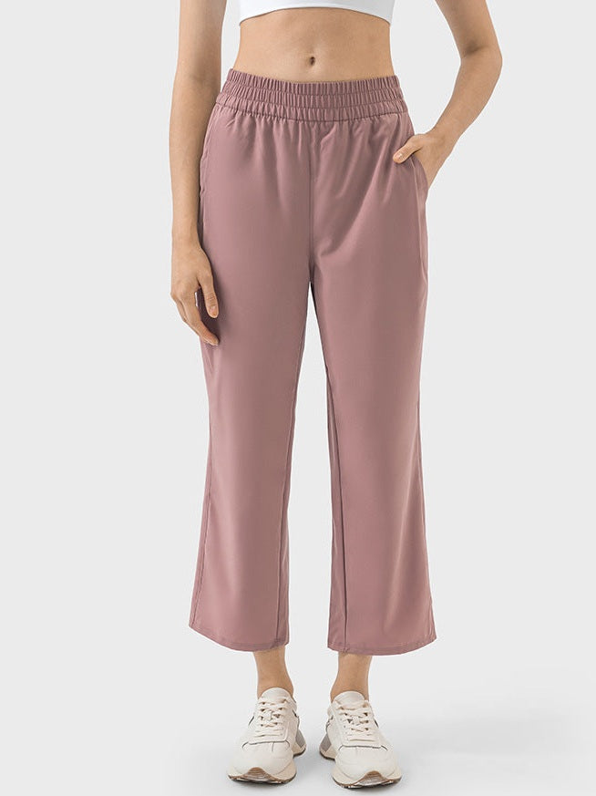 بنطال رياضي قصير