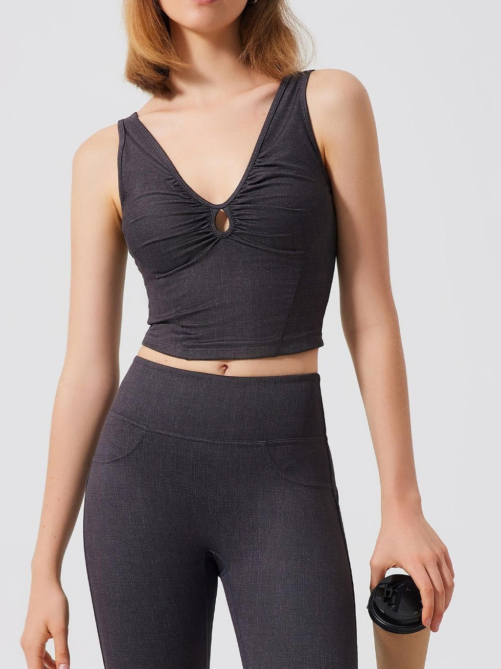 حمالة صدر رياضية قصيرة