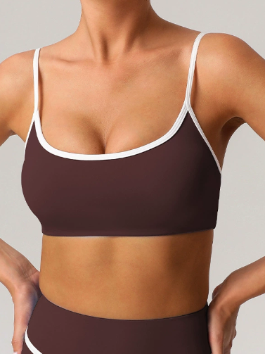 حمالة صدر رياضية متباينة اللون مع وسادات