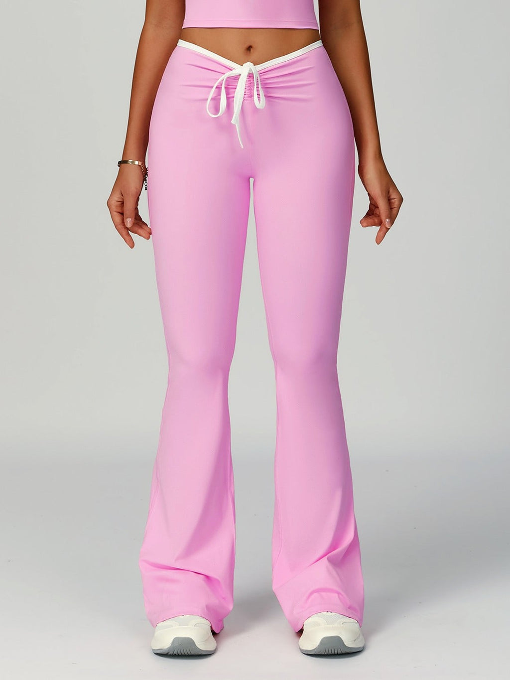 Schlaghose mit hohem Bund