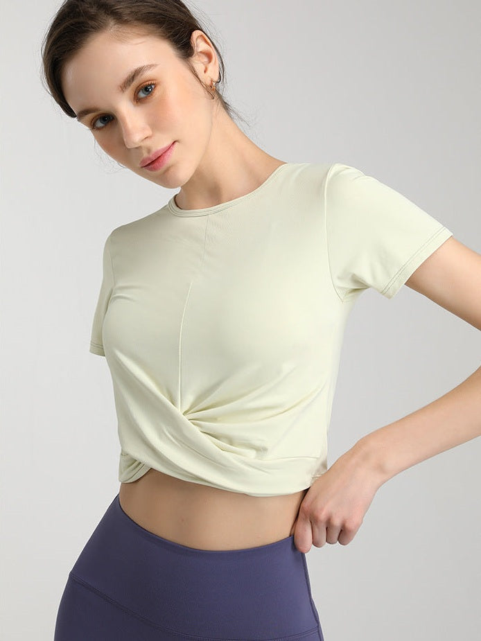 تي شيرت قصير سريع الجفاف