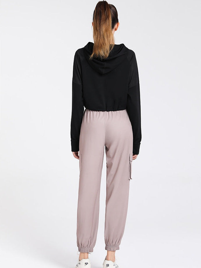 سترة رياضية بغطاء للرأس