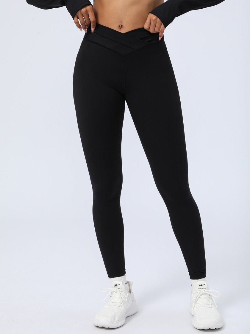 بنطال يوغا مطرز بتطريز الصليب