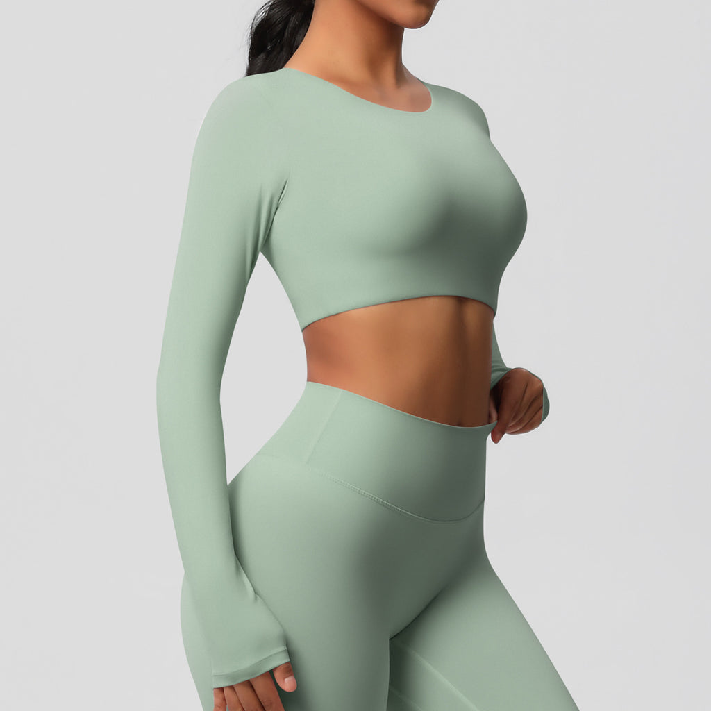 بلوزة شتوية بأكمام طويلة مع وسادة صدر