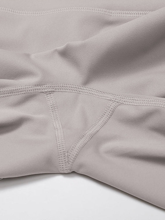 بنطال واسع الساق