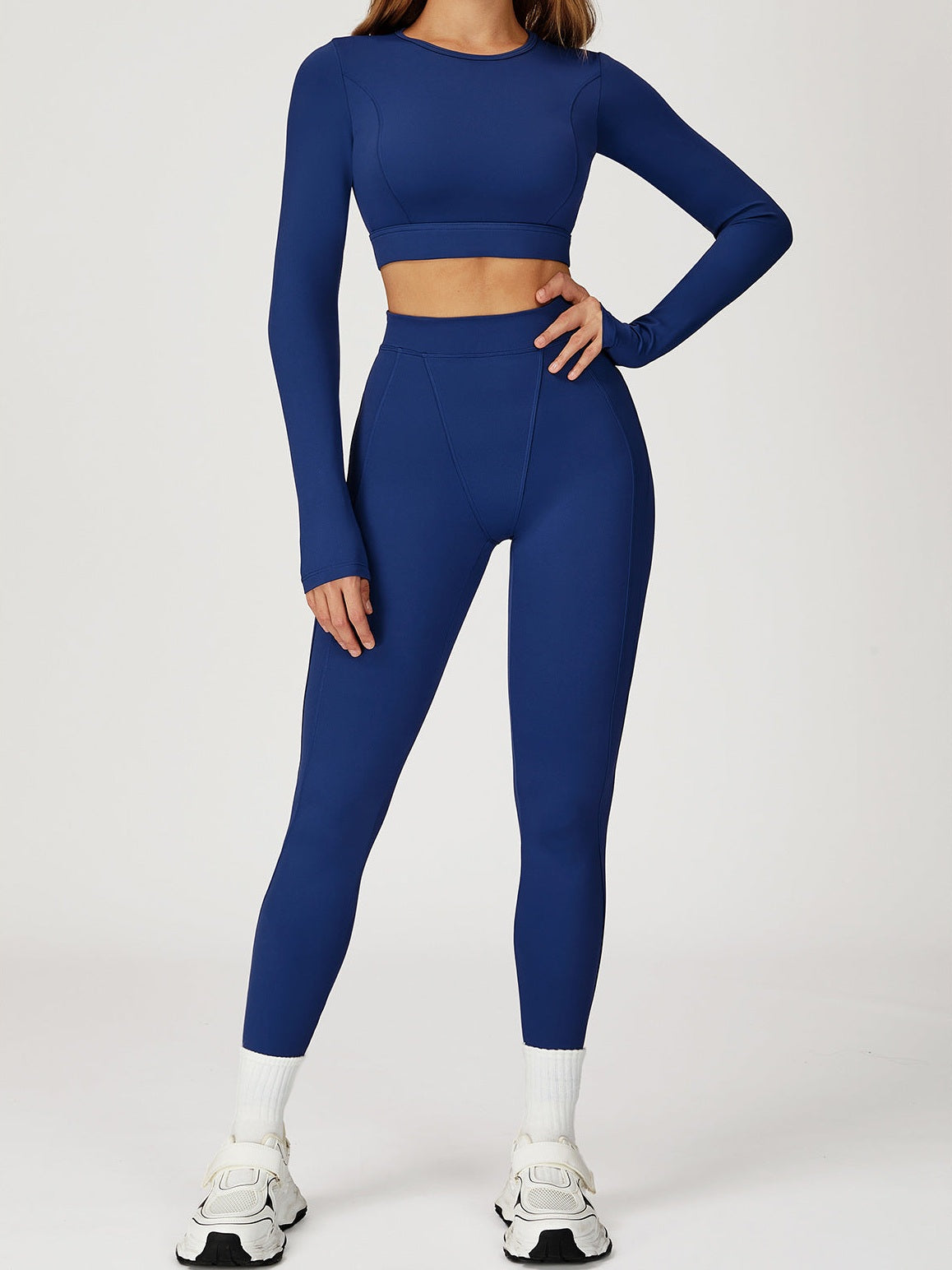 قميص يوغا بأكمام طويلة