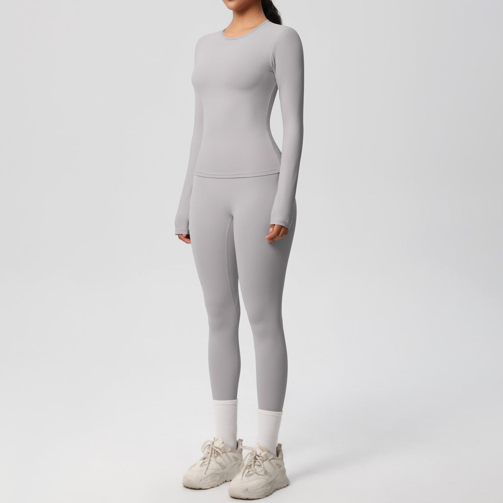 طقم يوغا بأكمام طويلة