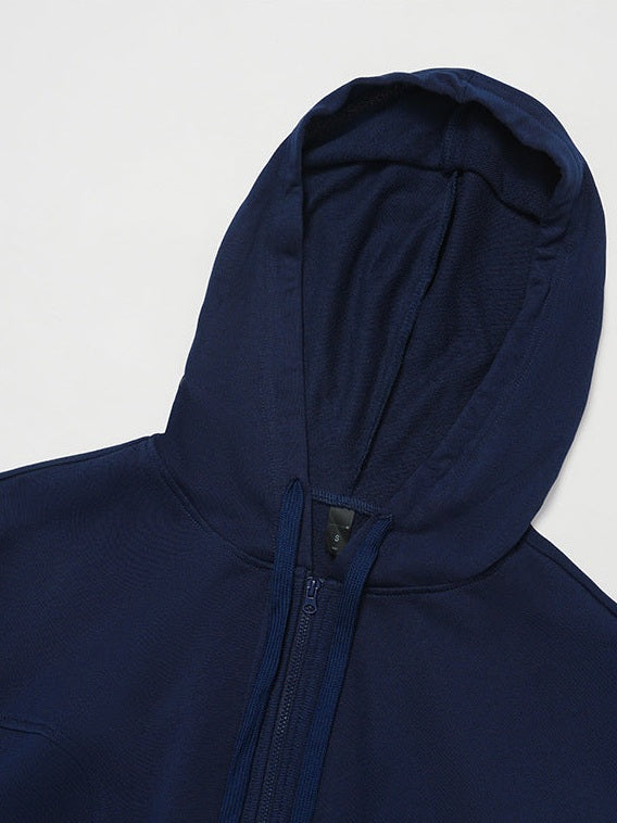 هودي بسحاب مقاوم للرياح