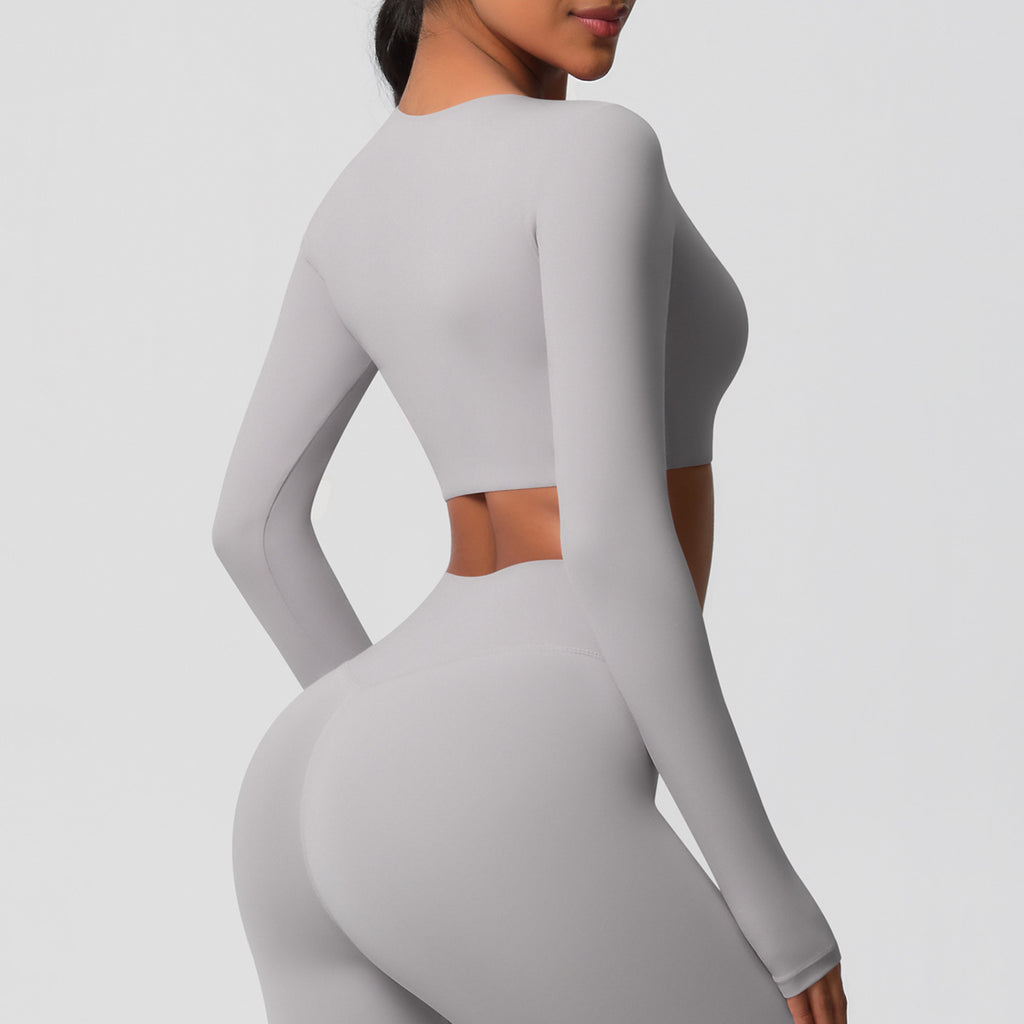 بلوزة شتوية بأكمام طويلة مع وسادة صدر