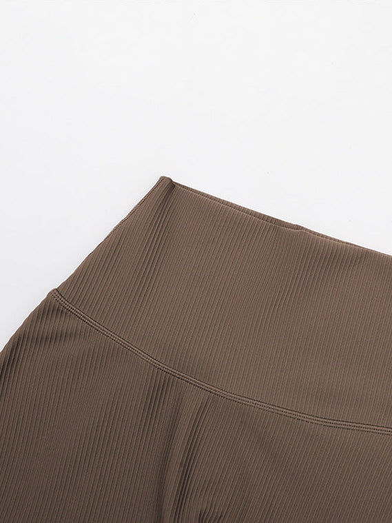 شورت يوغا بخيوط عالية الخصر