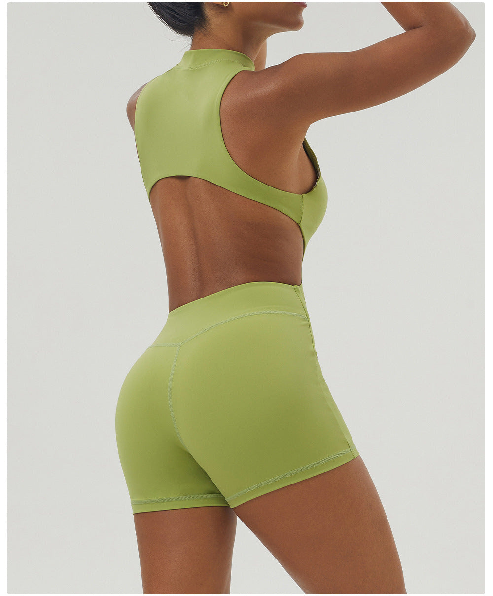 جمبسوت بفتحة على شكل حرف U