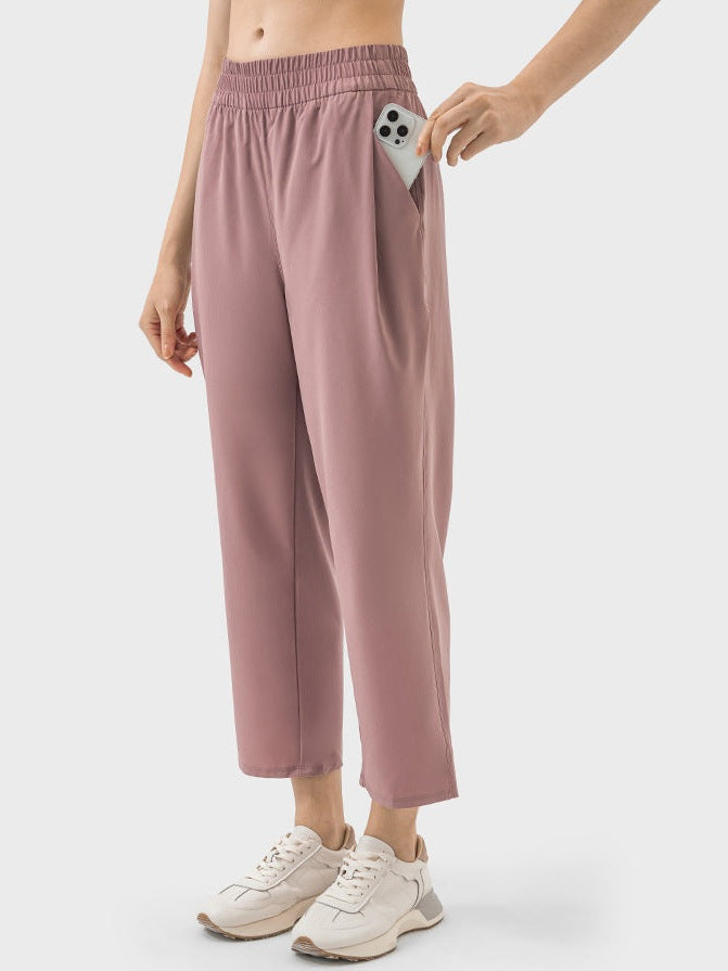 بنطال رياضي قصير