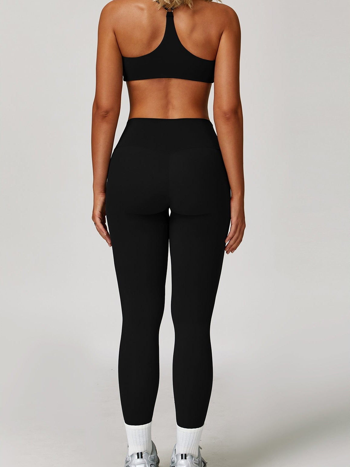 حمالة صدر رياضية كروس باك