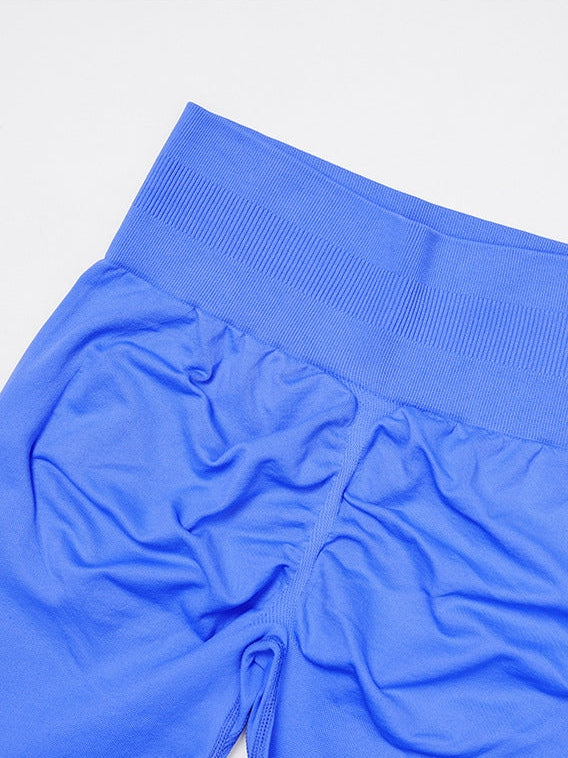 Nahtloses Tanktop mit gekreuztem Rücken