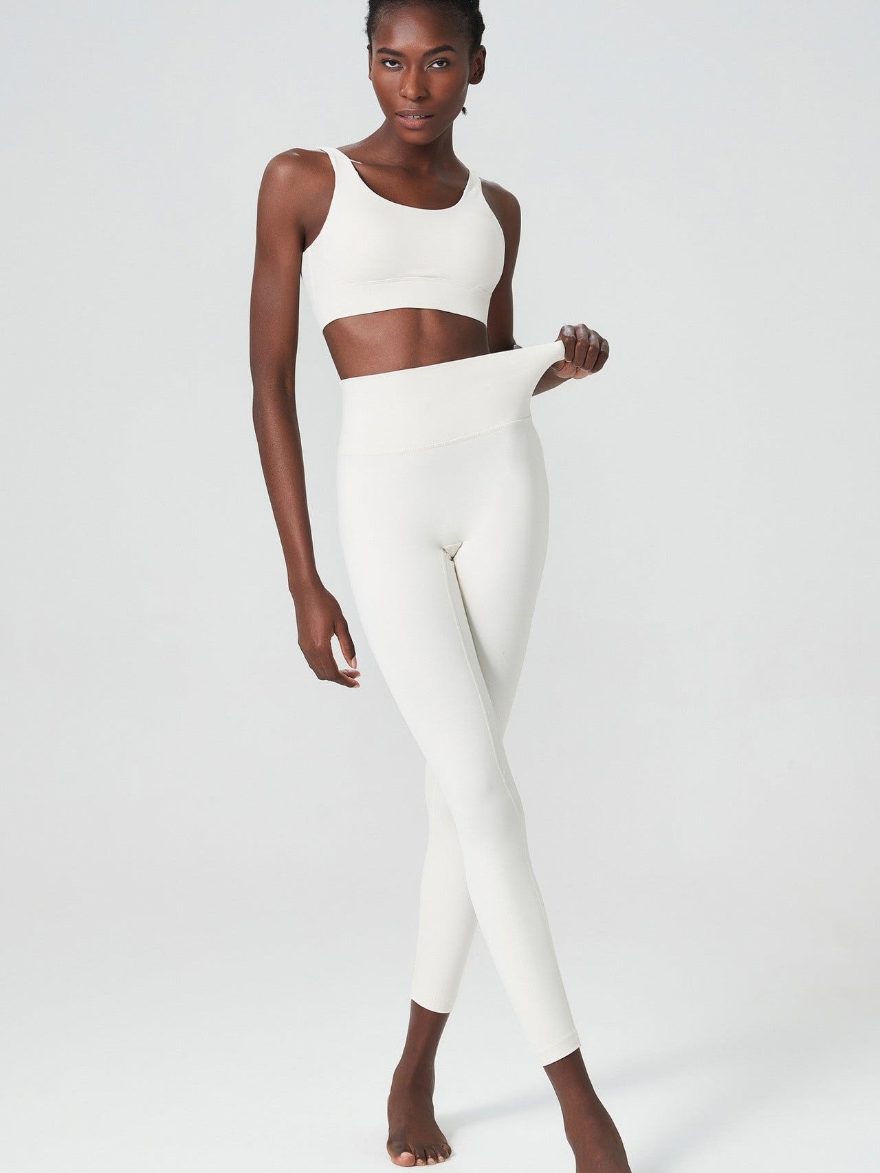 مجموعة يوغا ذات ظهر عميق