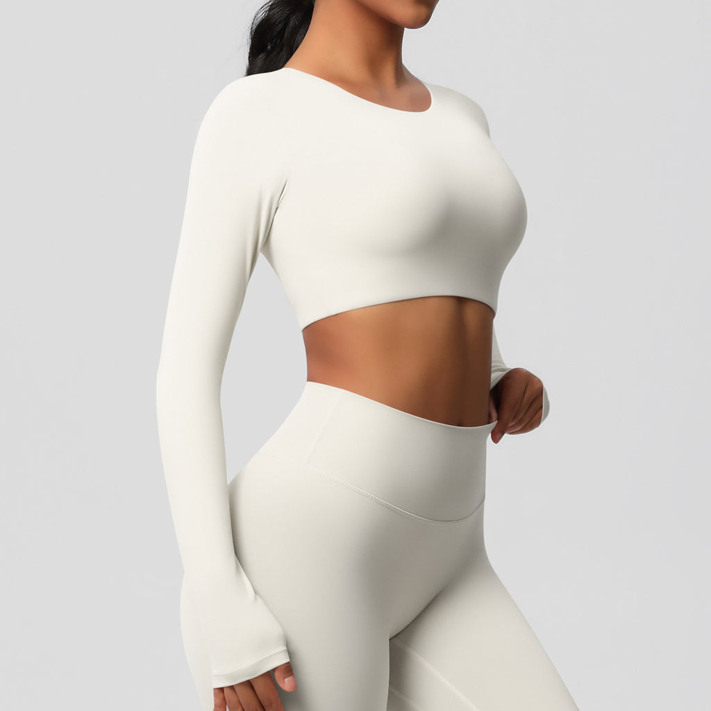 بلوزة شتوية بأكمام طويلة مع وسادة صدر