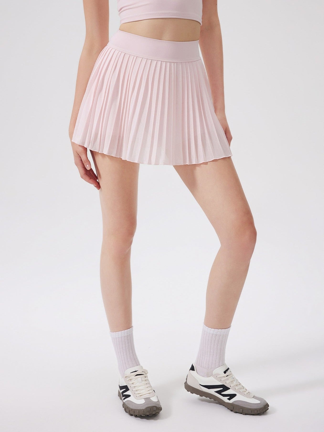 تنورة تنس عالية الخصر