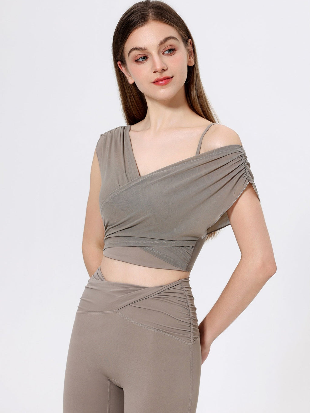 قميص داخلي مكشكش