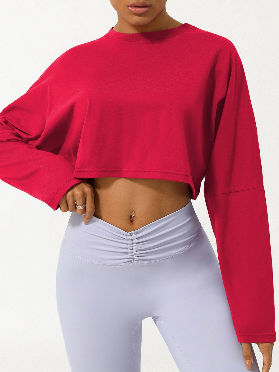 تي شيرت برقبة دائرية وأكمام طويلة