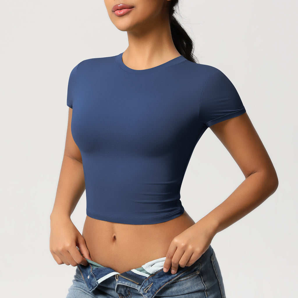 تي شيرت أداء المحاصيل