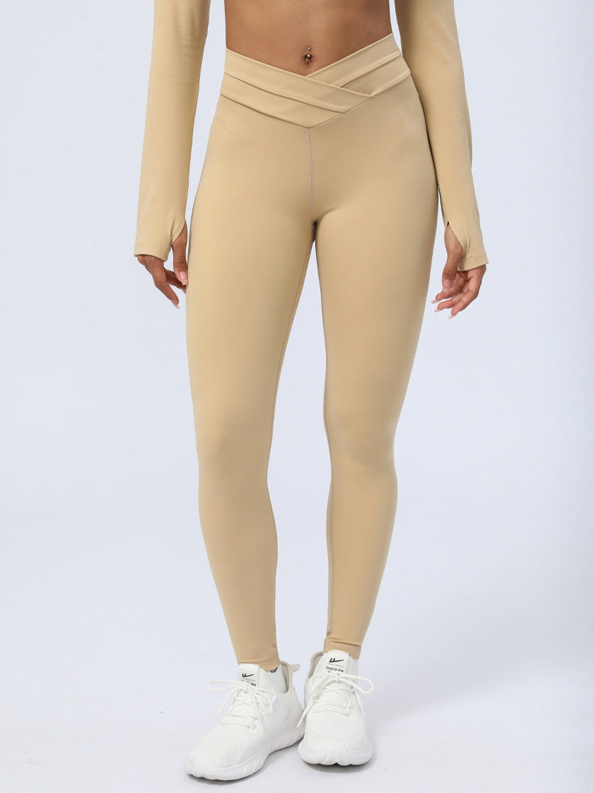 مجموعة يوغا مكشوفة الظهر بأشرطة متقاطعة