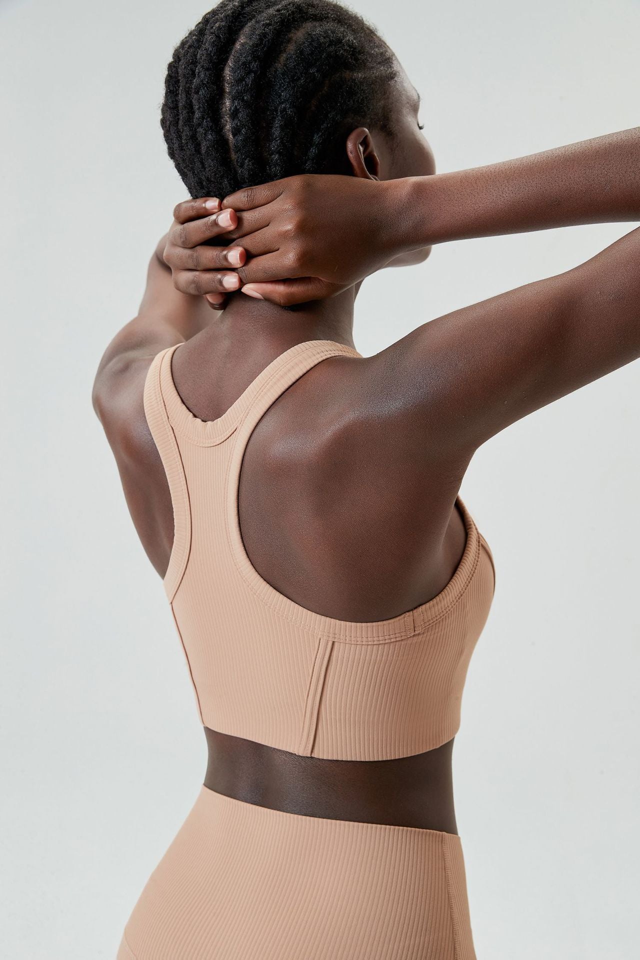 حمالة صدر رياضية على شكل كأس أوكسجين من Racerback