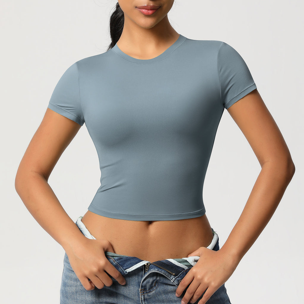 تي شيرت أداء المحاصيل