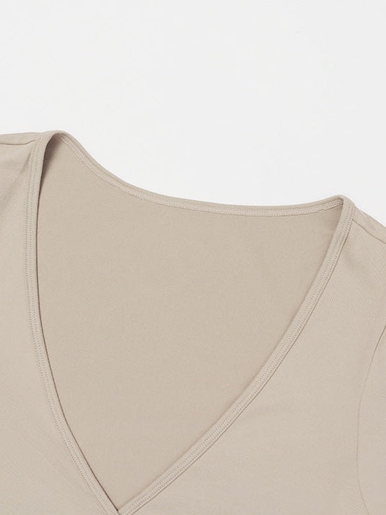 Yoga-Top mit langen Ärmeln und Bindebändern vorne