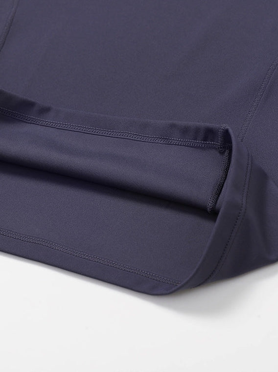 تي شيرت عالي الأداء بأكمام قصيرة