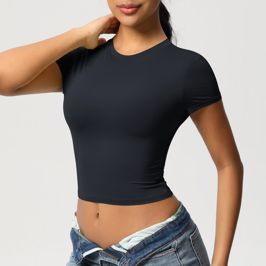 تي شيرت أداء المحاصيل