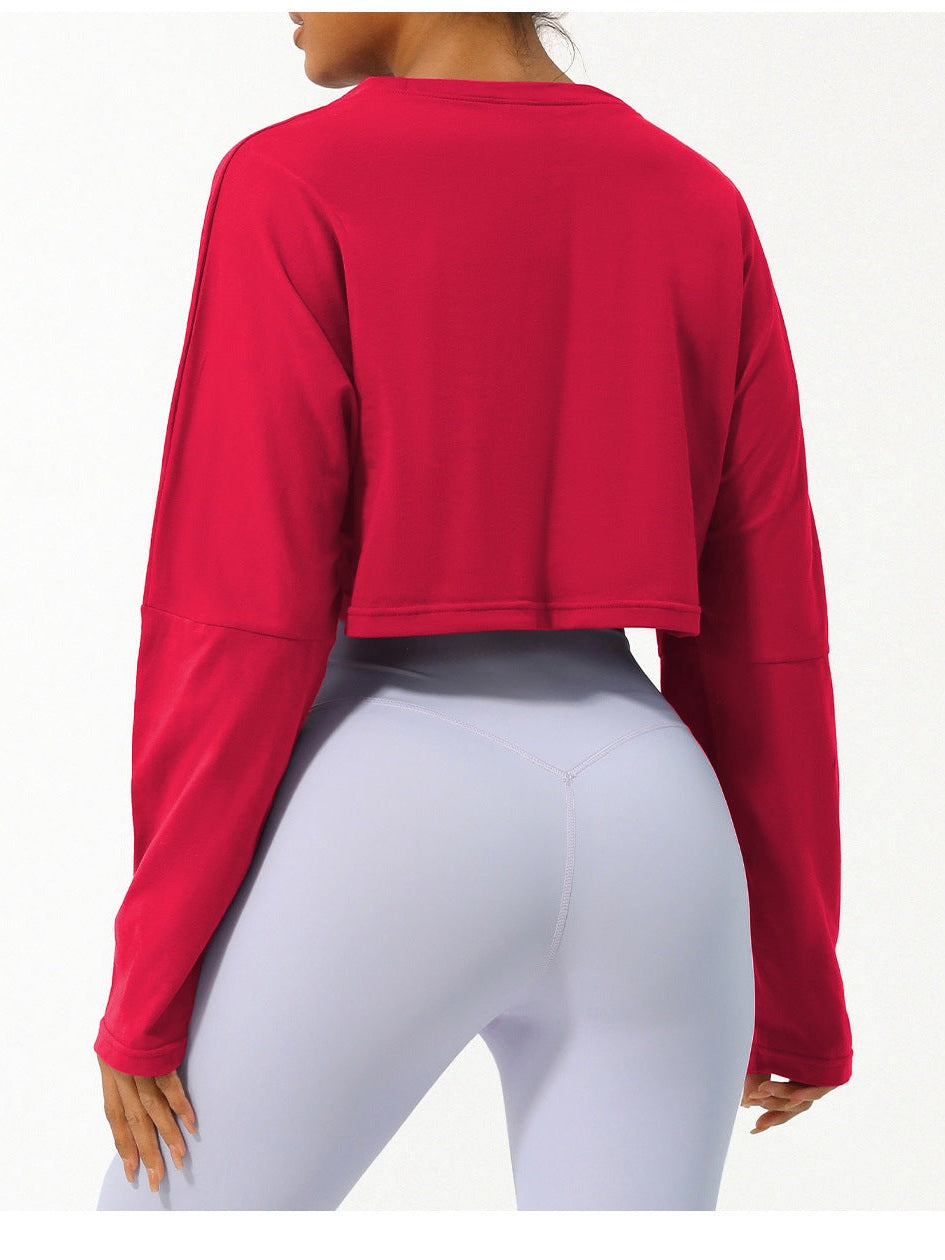 تي شيرت برقبة دائرية وأكمام طويلة