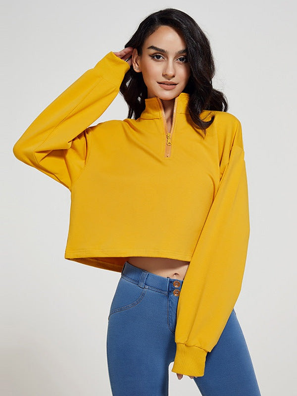 سترة بسحاب وياقة طويلة