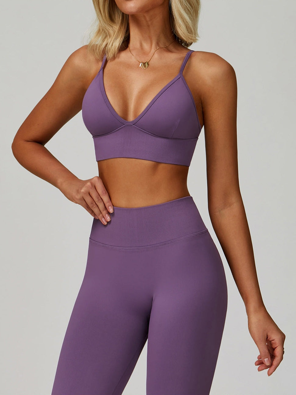 حمالة صدر رياضية بدون درزات بحزامين