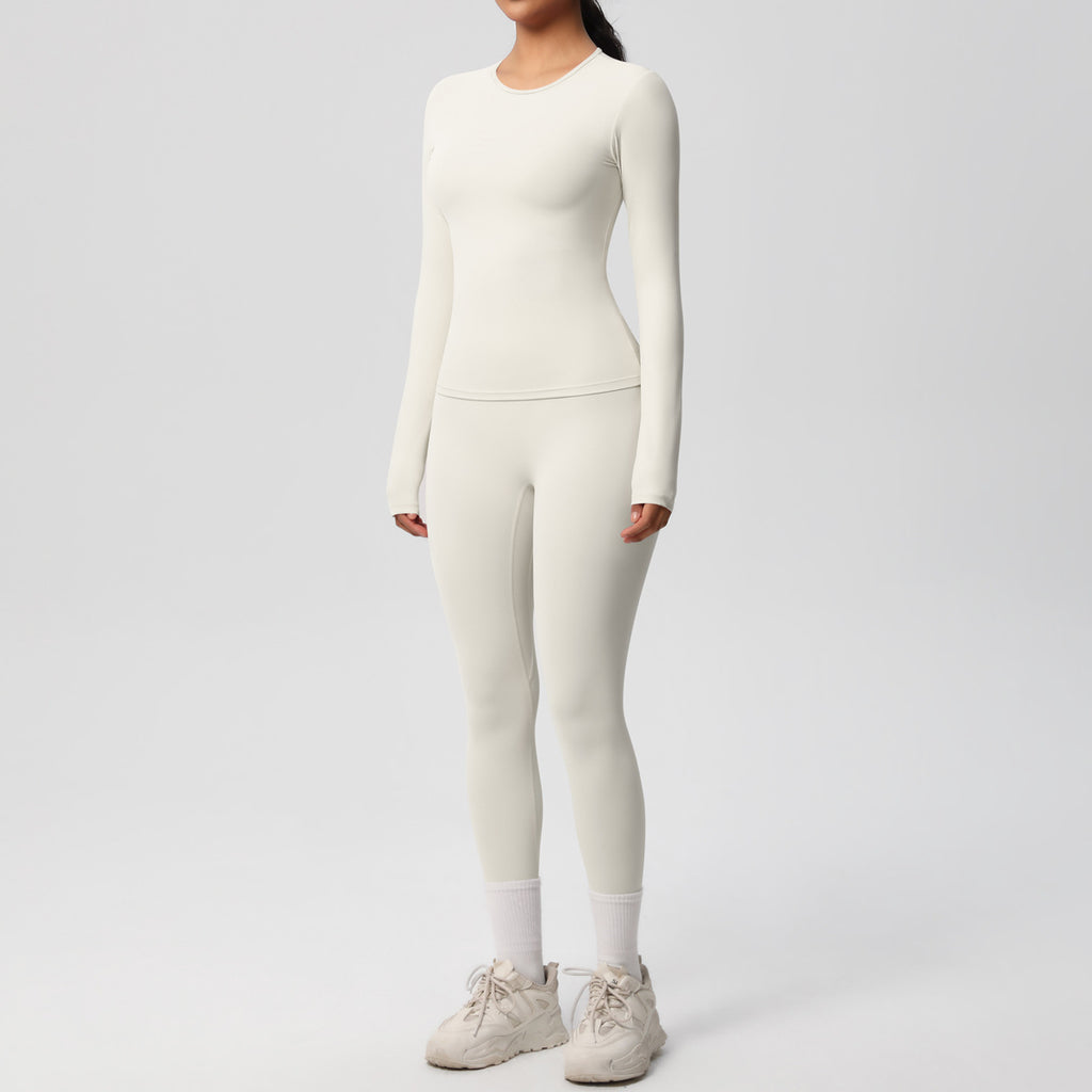 طقم يوغا بأكمام طويلة