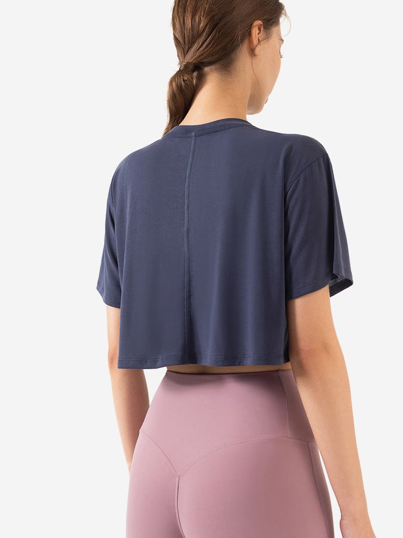 تي شيرت رياضي قصير