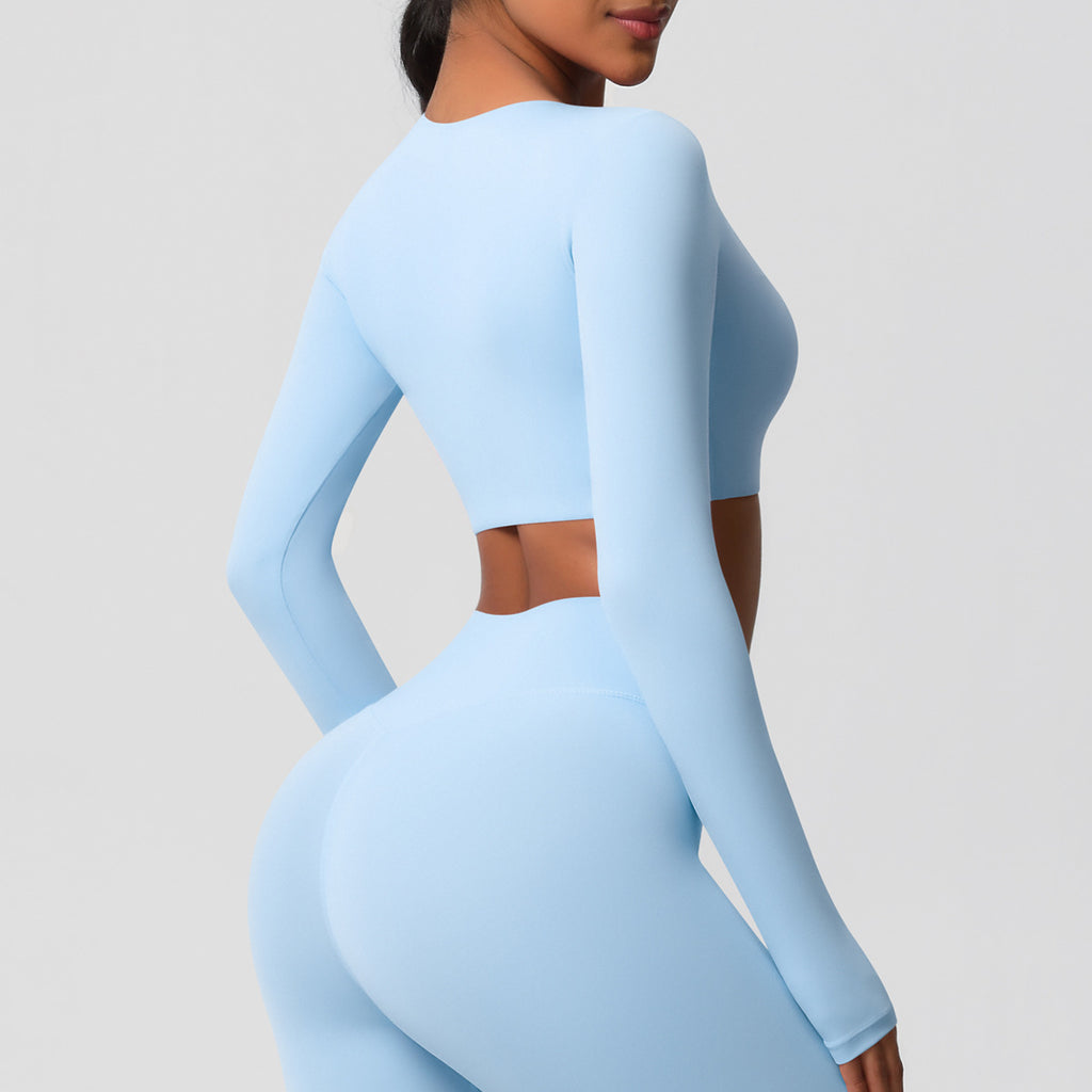 بلوزة شتوية بأكمام طويلة مع وسادة صدر