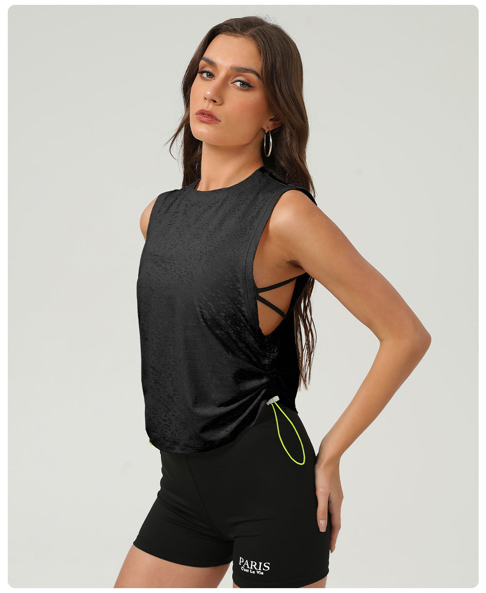قميص يوغا تانك مع حاشية برباط
