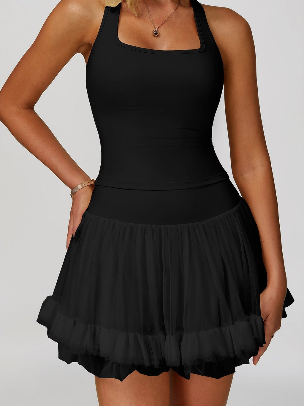 تنورة تنس عالية الخصر على شكل حرف A