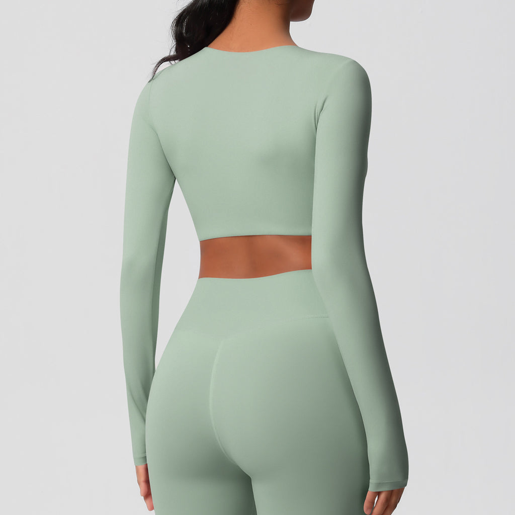 بلوزة شتوية بأكمام طويلة مع وسادة صدر