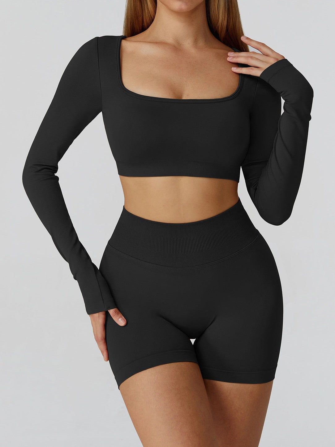 Langärmliges, rückenfreies Yoga-Top mit Cut-out-Ausschnitt