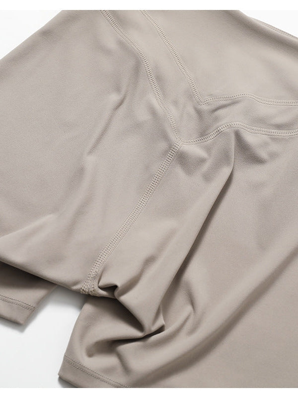 شورت يوغا عالي الخصر من سوليناري