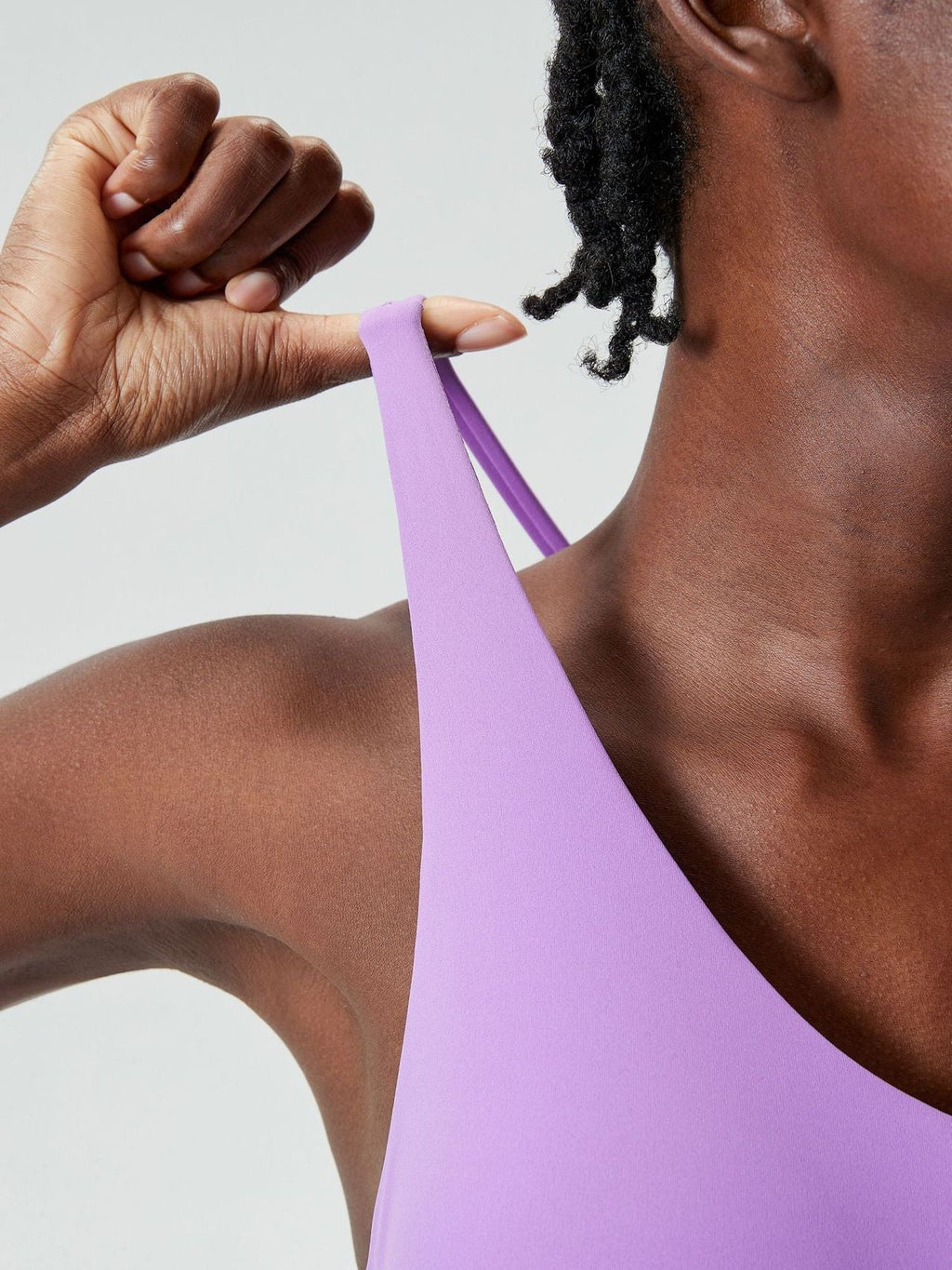 Sport-BH mit Katzenohren-Design und Tropfenform