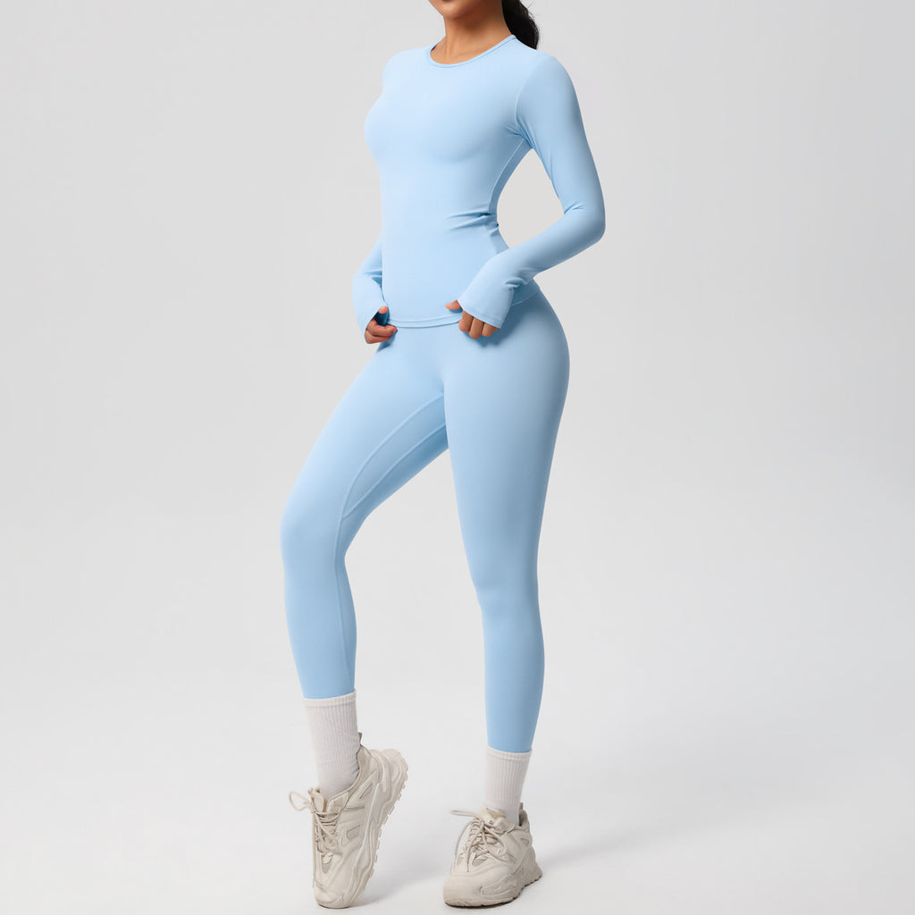 طقم يوغا بأكمام طويلة