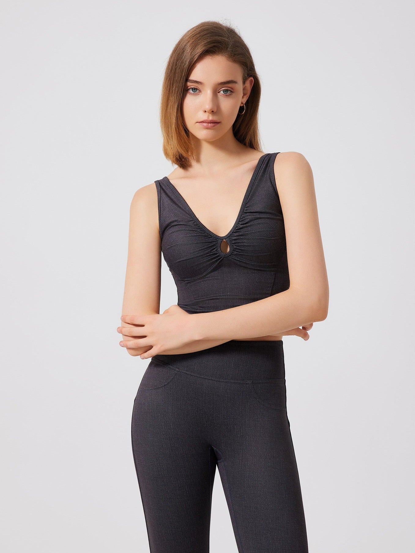 حمالة صدر رياضية قصيرة