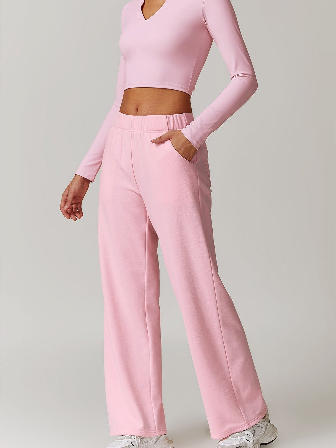 تي شيرت بأكمام طويلة