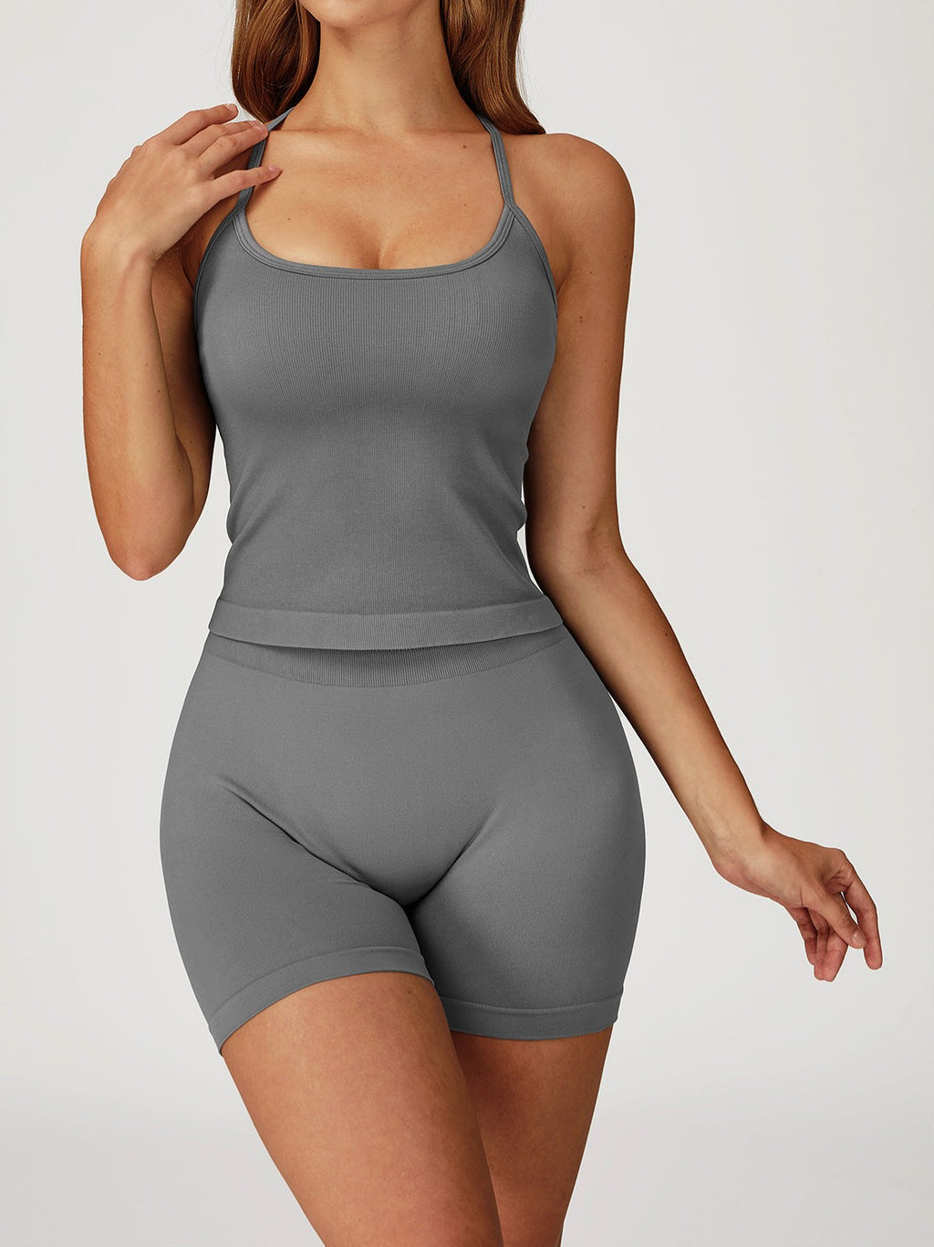 Nahtloses Tanktop mit gekreuztem Rücken