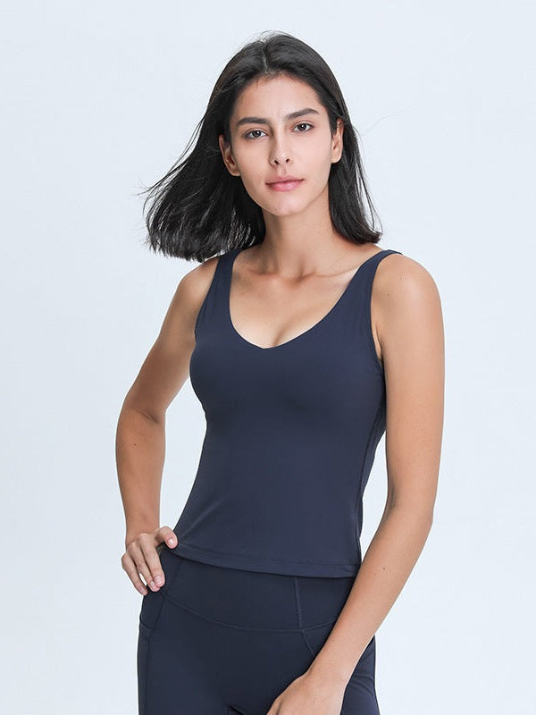 Tanktop mit V-Ausschnitt und U-Rücken