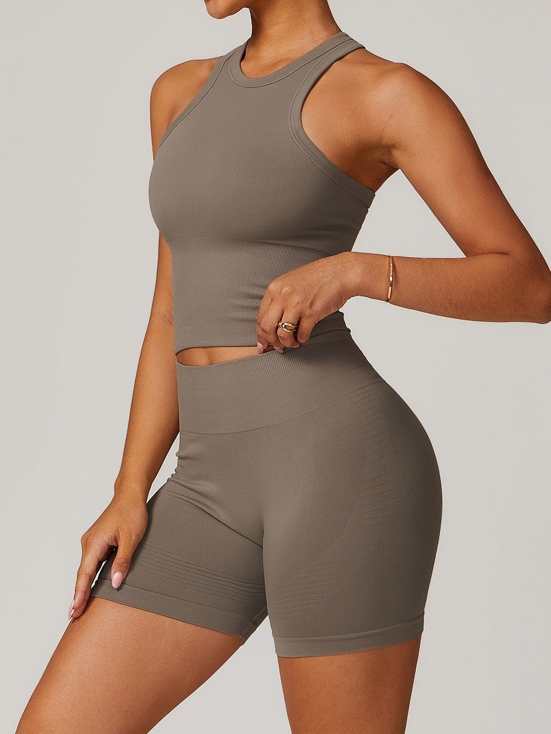 خزان يوغا خلفي على شكل حرف I